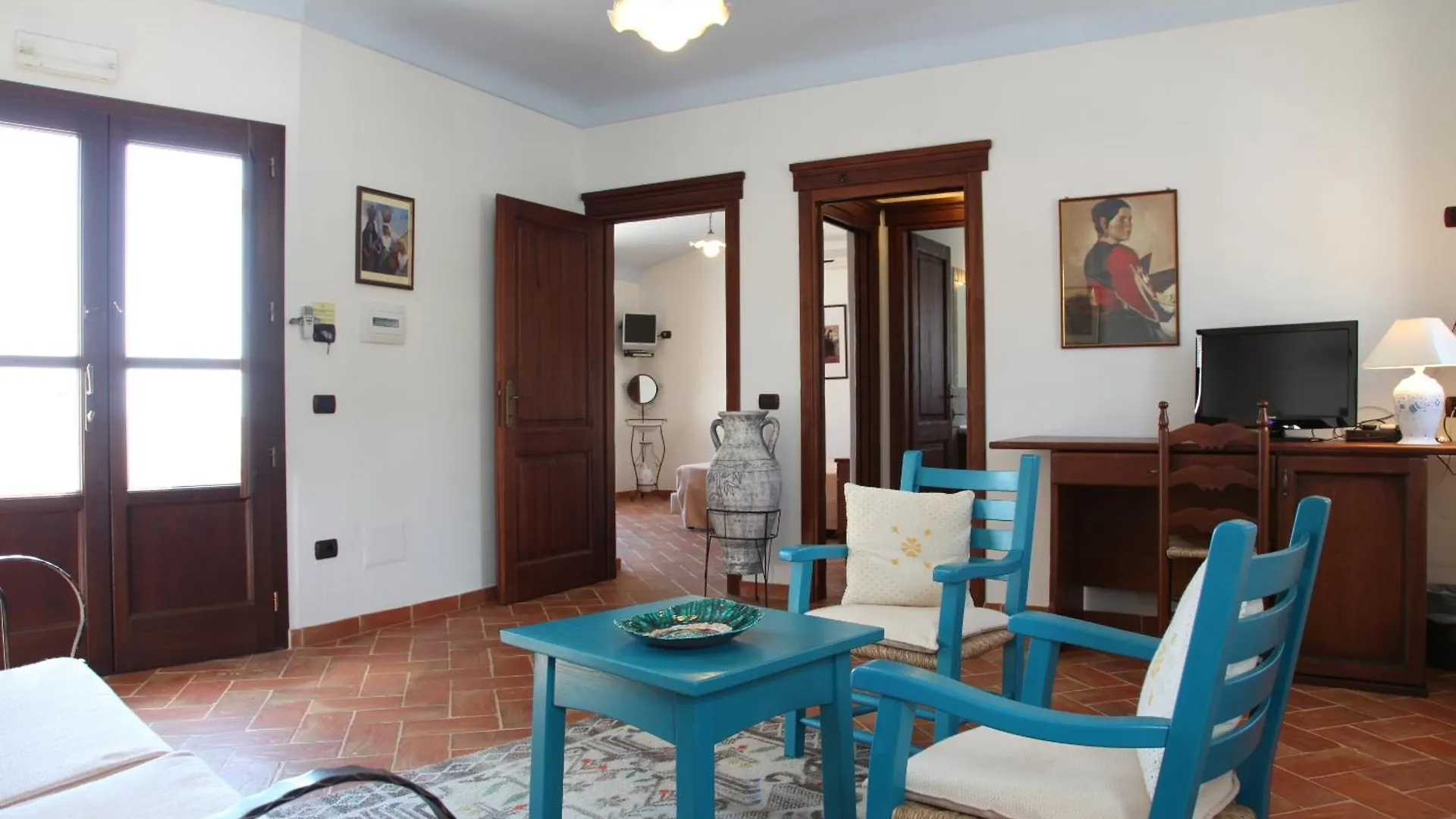 Hotel Resort Nuraghe Arvu Cala Gonone 4*,